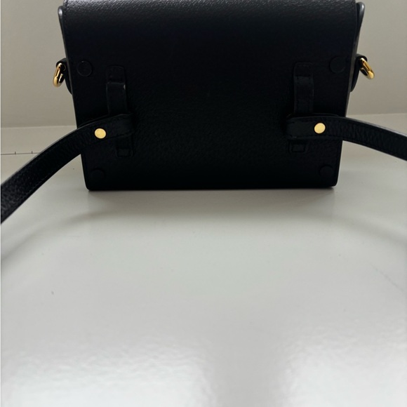💯% Authentic GUCCI Crossbody/Belt/Shoulder Bag - Picture 9 of 13